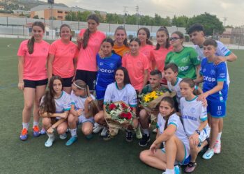 El equipo femenino del C.D. U.D. Íllora cierra una temporada para el recuerdo