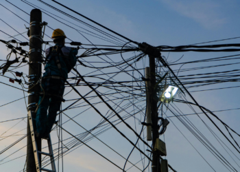 Endesa y el Ayuntamiento de Íllora impulsan la modernización de la red eléctrica con nuevas inversiones y digitalización